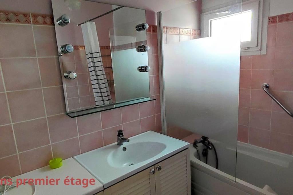 Maison Spacieuse 50 M De La Plage Ouistreham Extérieur photo