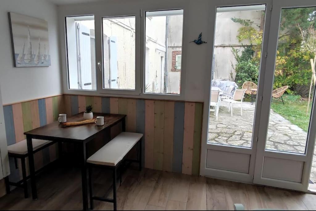 Maison Spacieuse 50 M De La Plage Ouistreham Extérieur photo